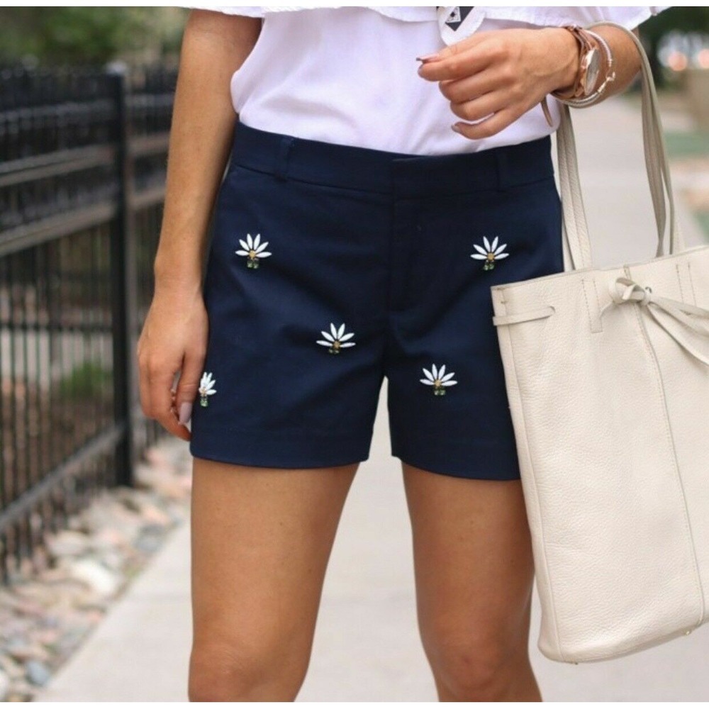 Banana Republic Womens 12 Petite Navy Floral‎ Embellished Jewels Shorts